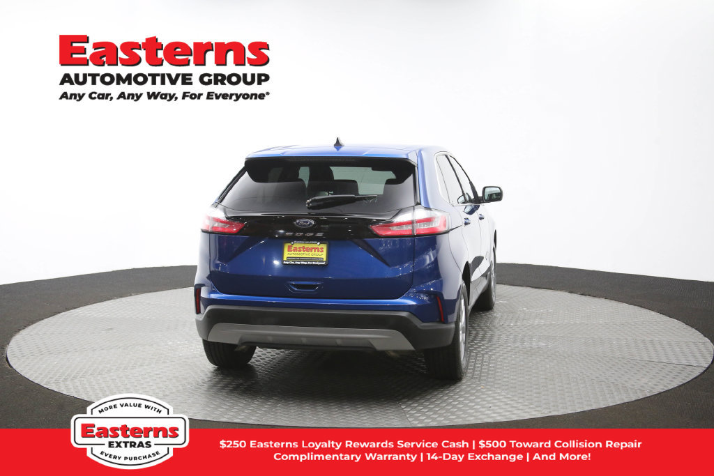 Used 2021 Ford Edge SEL AWD/4WD image 38