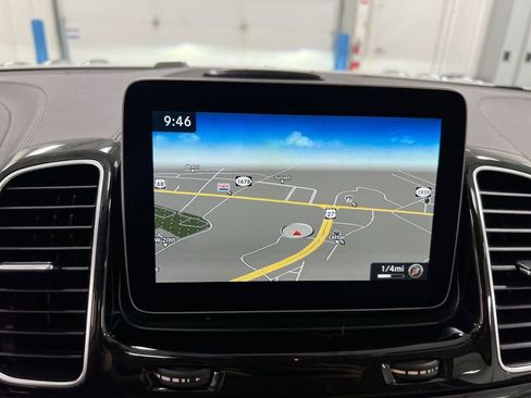 Used 2017 Mercedes-Benz GLS 450 4MATIC image 15
