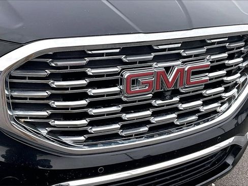Used 2020 GMC Terrain Denali image 28