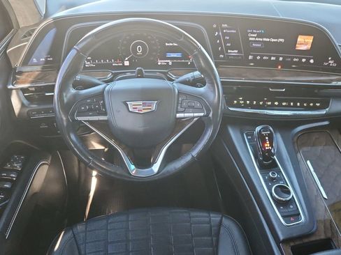 Used 2023 Cadillac Escalade Sport Platinum AWD/4WD image 10
