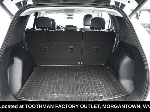 Used 2022 Ford Escape SEL w/ Equipment Group 302A AWD/4WD image 6