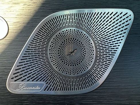 Used 2021 Mercedes-Benz GLS 580 4MATIC image 26