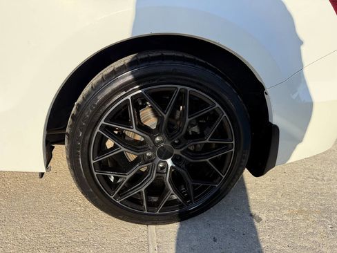 Used 2011 Honda Accord EX-L image 32