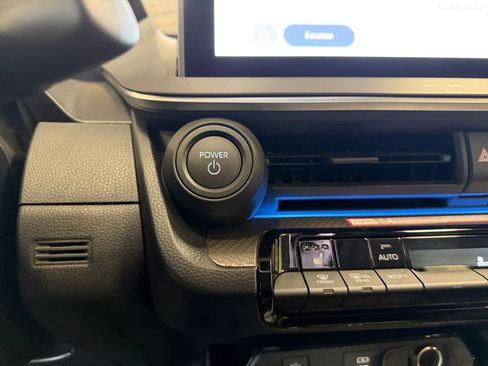 Used 2026 Toyota Prius XLE AWD/4WD image 20