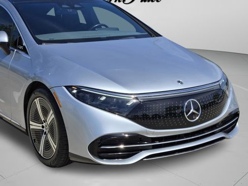 Used 2022 Mercedes-Benz EQS 450+ Sedan image 30