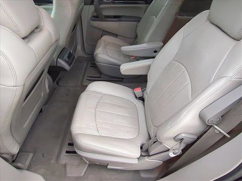 Used 2015 Buick Enclave Premium w/ Experience Buick Package image 20