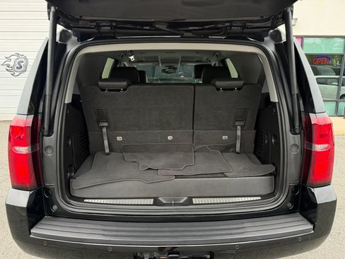 Used 2018 Chevrolet Tahoe LT AWD/4WD image 31