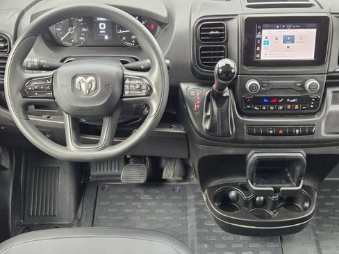 Used 2026 RAM ProMaster 2500 w/ Convenience Group FWD image 27