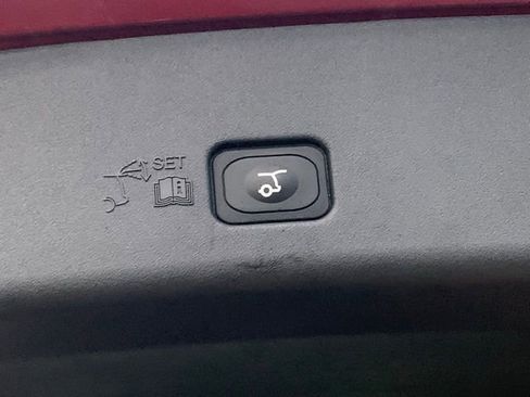 New 2026 Lincoln Nautilus Reserve image 6