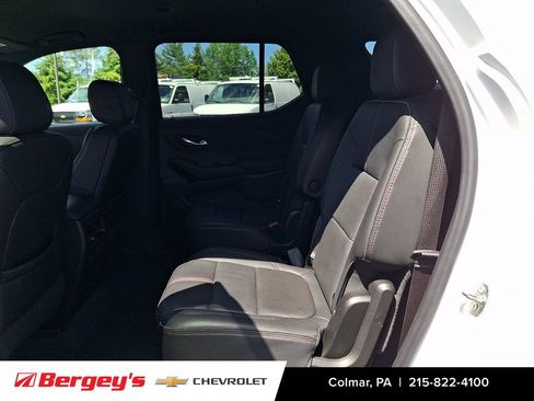 Used 2022 Chevrolet Traverse RS AWD/4WD image 12