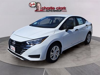 New 2025 Nissan Versa S w/ Trunk Package