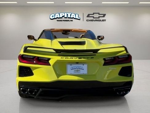 Used 2023 Chevrolet Corvette Stingray Premium Conv w/ Z51 Performance Package image 4