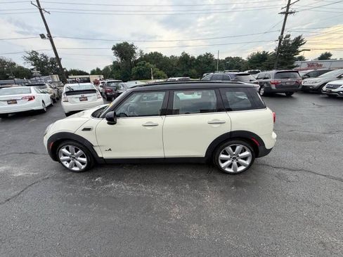 Used 2017 MINI Cooper Clubman ALL4 AWD/4WD image 7