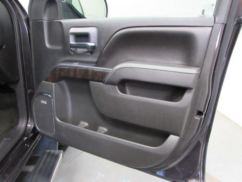 Used 2016 GMC Sierra 1500 Denali w/ Denali Ultimate Package AWD/4WD image 16