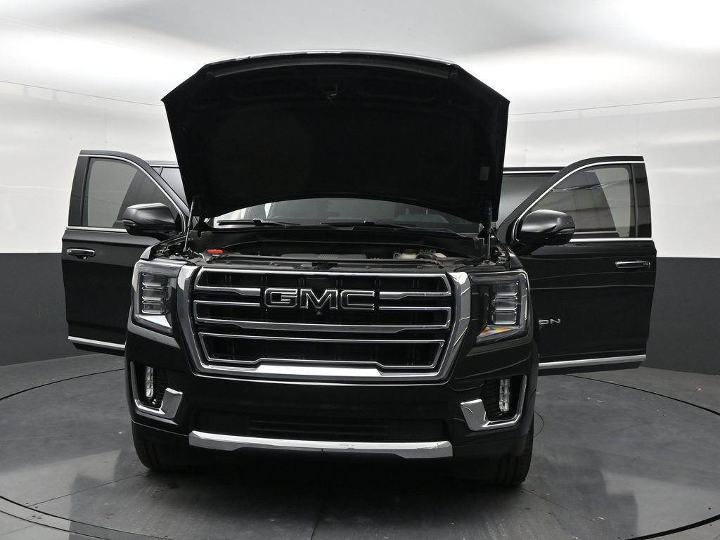 Used 2023 GMC Yukon XL SLT w/ SLT Luxury Package RWD image 33