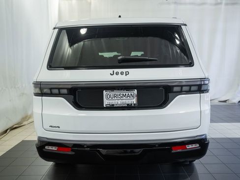 New 2026 Jeep Grand Wagoneer Limited AWD/4WD image 5