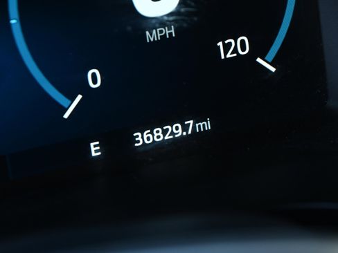 Used 2022 Ford F150 Lariat w/ Equipment Group 502A High image 39