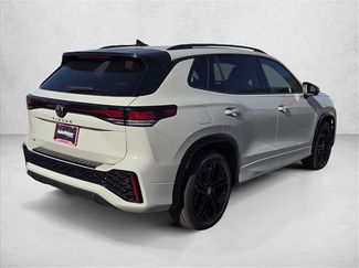 New 2026 Volkswagen Tiguan SE R-Line FWD video 2