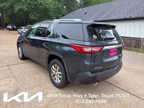 Used 2018 Chevrolet Traverse LT FWD image 9