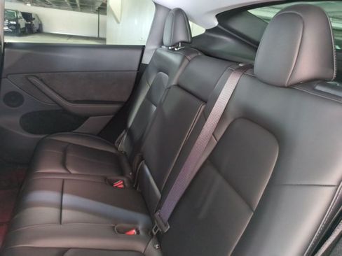 Used 2023 Tesla Model Y Long Range AWD/4WD image 19