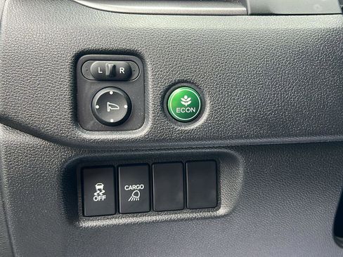 Used 2019 Honda Ridgeline Sport image 24