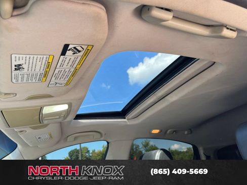 Used 2013 INFINITI FX37 2WD w/ Premium Pkg image 7