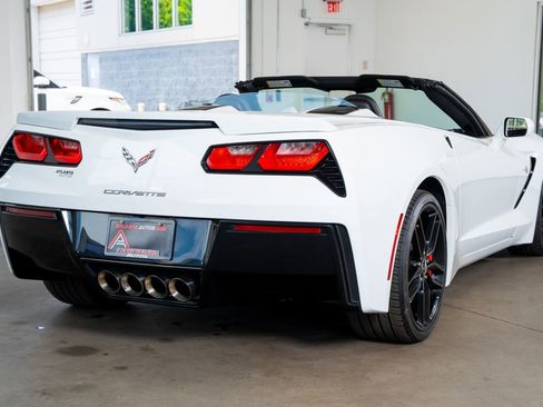 Used 2014 Chevrolet Corvette Stingray Convertible w/ 2LT Preferred Equipment Group RWD image 11