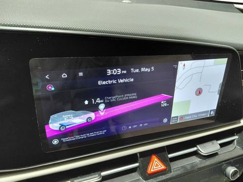 Used 2023 Kia Niro Wind FWD image 32