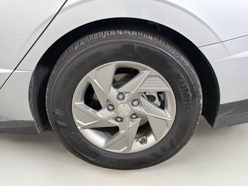 Used 2025 Hyundai Sonata SE image 30