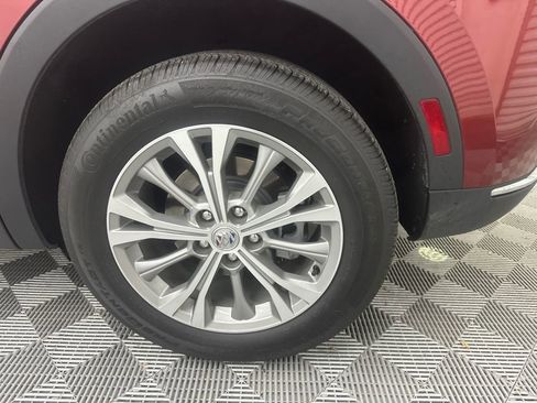 Used 2023 Buick Envision Preferred image 21