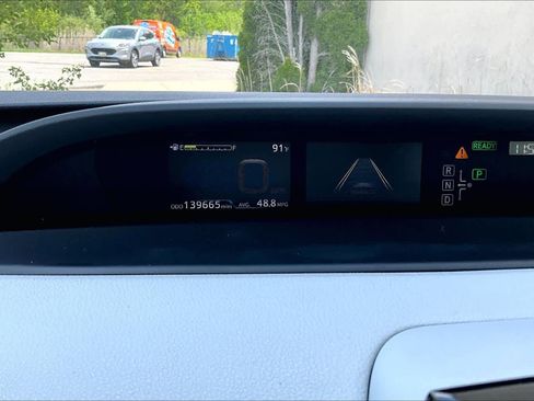 Used 2018 Toyota Prius Two w/ Prius Two Safety Plus Package FWD image 26