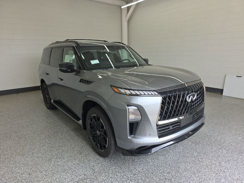 New 2026 INFINITI QX80 4WD w/ Sport Exterior Package image 7