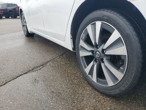 Used 2019 Nissan Sentra SV w/ Special Edition Package image 31