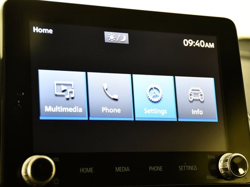 Used 2022 Mitsubishi Eclipse Cross LE image 26