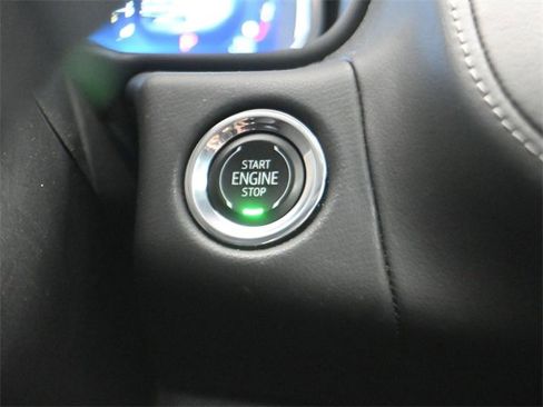 Used 2023 Chevrolet Tahoe LT w/ Luxury Package image 21