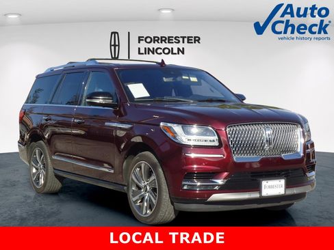 Used 2019 Lincoln Navigator Reserve image 1