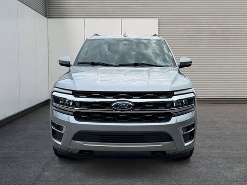 Used 2022 Ford Expedition Limited AWD/4WD image 8