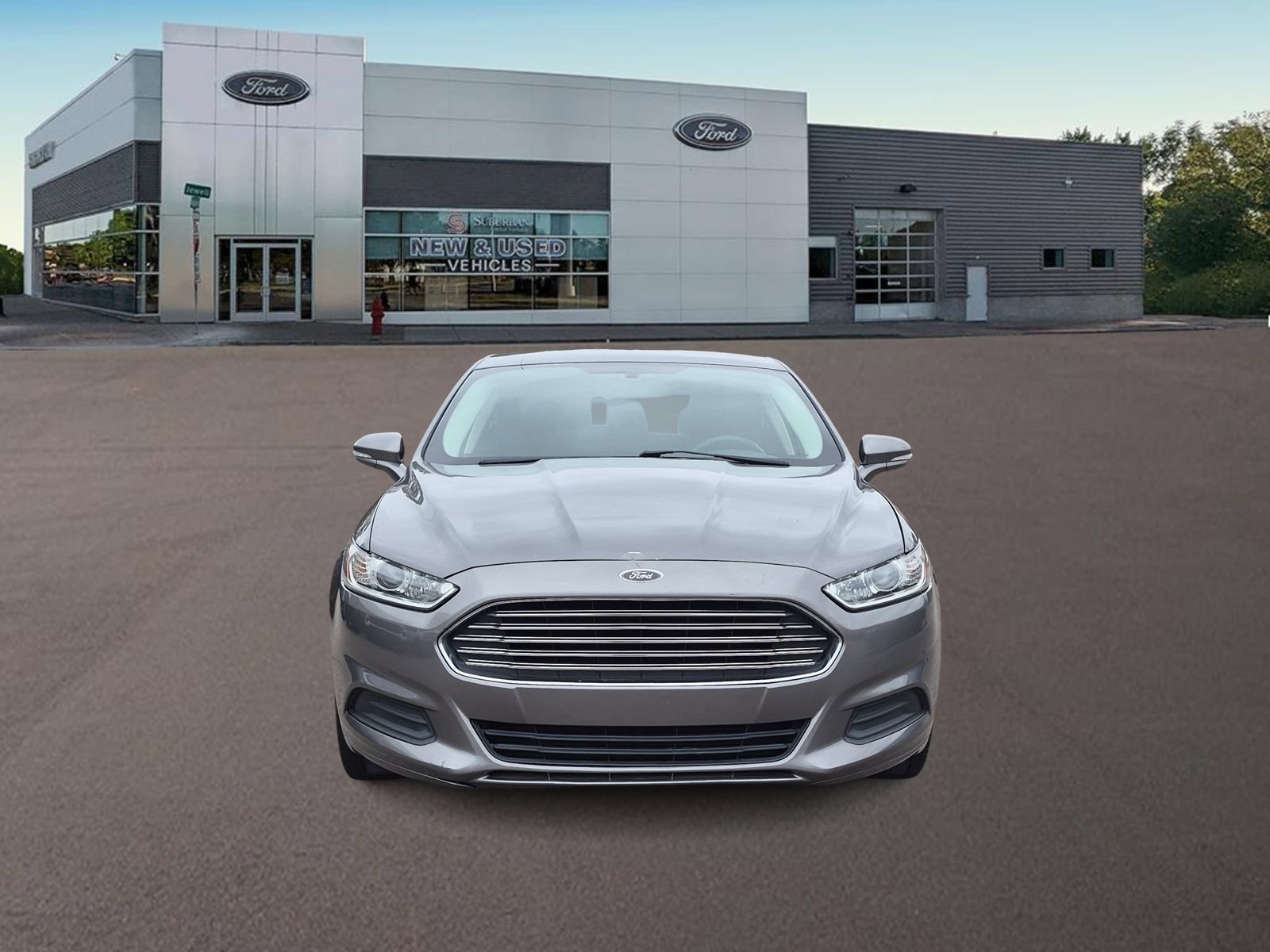 Used 2014 Ford Fusion SE FWD image 3