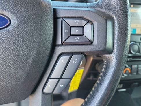 Used 2016 Ford F150 XLT w/ Equipment Group 302A Luxury AWD/4WD image 22