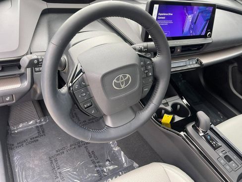 Used 2024 Toyota Prius Limited w/ Limited Premium Package image 27