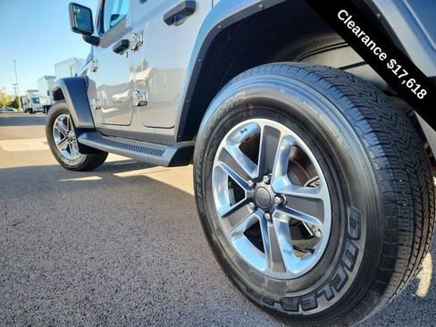 Used 2018 Jeep Wrangler Unlimited Sport S image 15