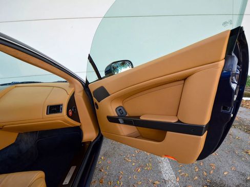 Used 2008 Aston Martin V8 Vantage Coupe image 51