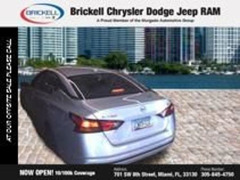 Used 2024 Nissan Altima 2.5 SR FWD image 17