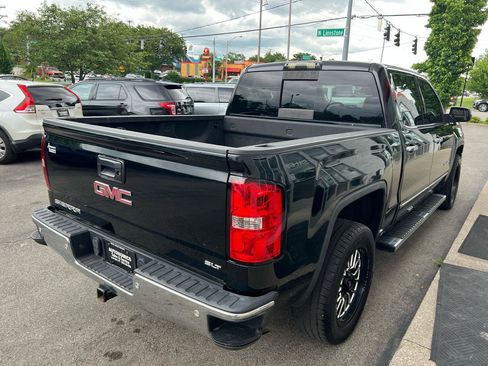 Used 2017 GMC Sierra 1500 SLT w/ SLT Premium Package AWD/4WD image 7
