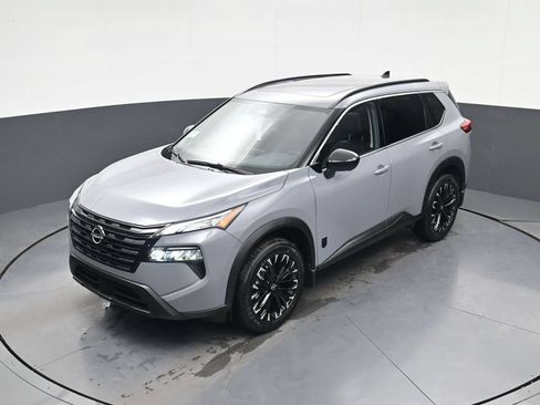 Used 2026 Nissan Rogue Dark Armor FWD image 28