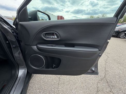 Used 2016 Honda HR-V EX-L image 30