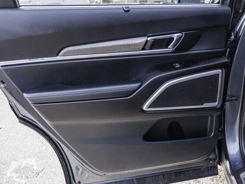 Used 2020 Kia Telluride EX w/ EX Premium Package image 23