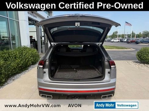 Used 2024 Volkswagen Atlas Cross Sport SEL R-Line AWD/4WD image 8
