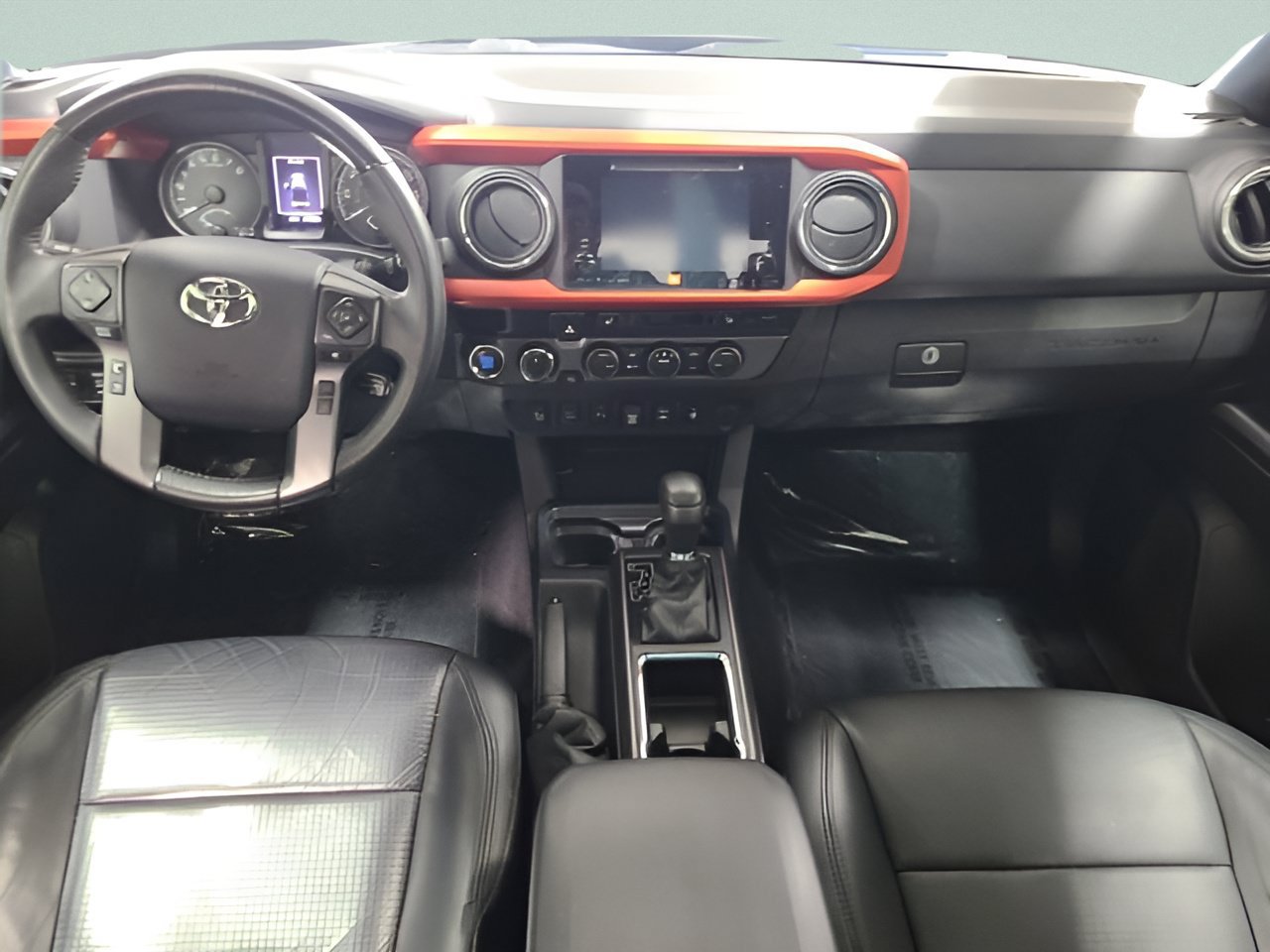 Used 2019 Toyota Tacoma TRD Off-Road AWD/4WD image 24