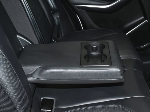 Used 2023 Jaguar F-PACE S AWD/4WD image 56